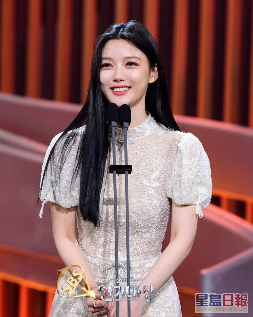 金裕贞凭《红天机》夺女子最优秀演技奖。