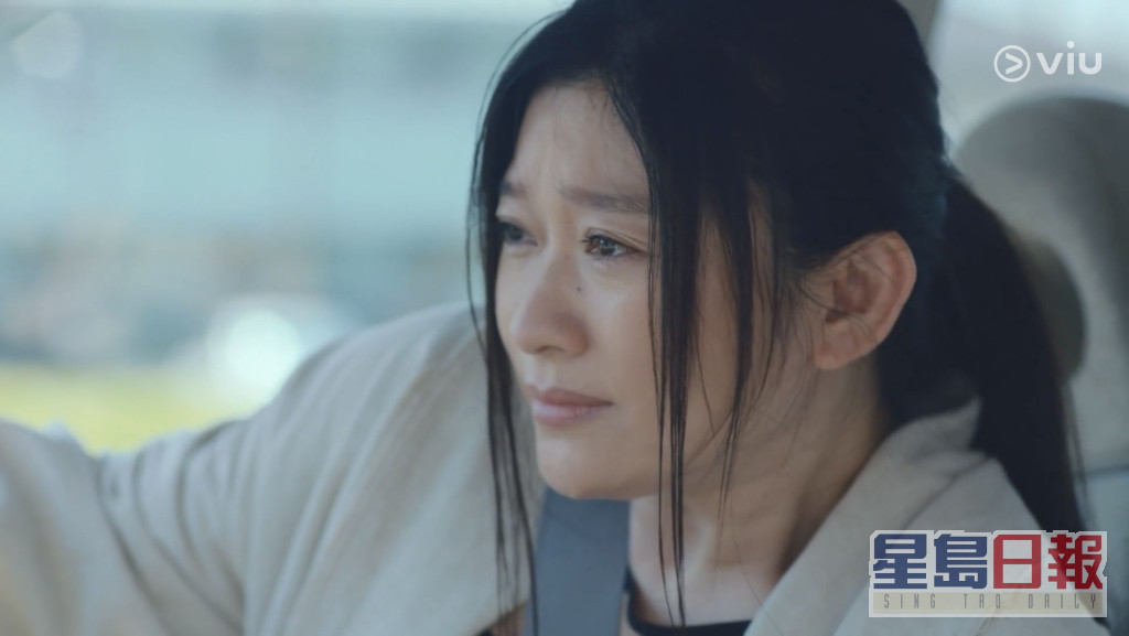 篠原涼子飾演佐倉想的母親。