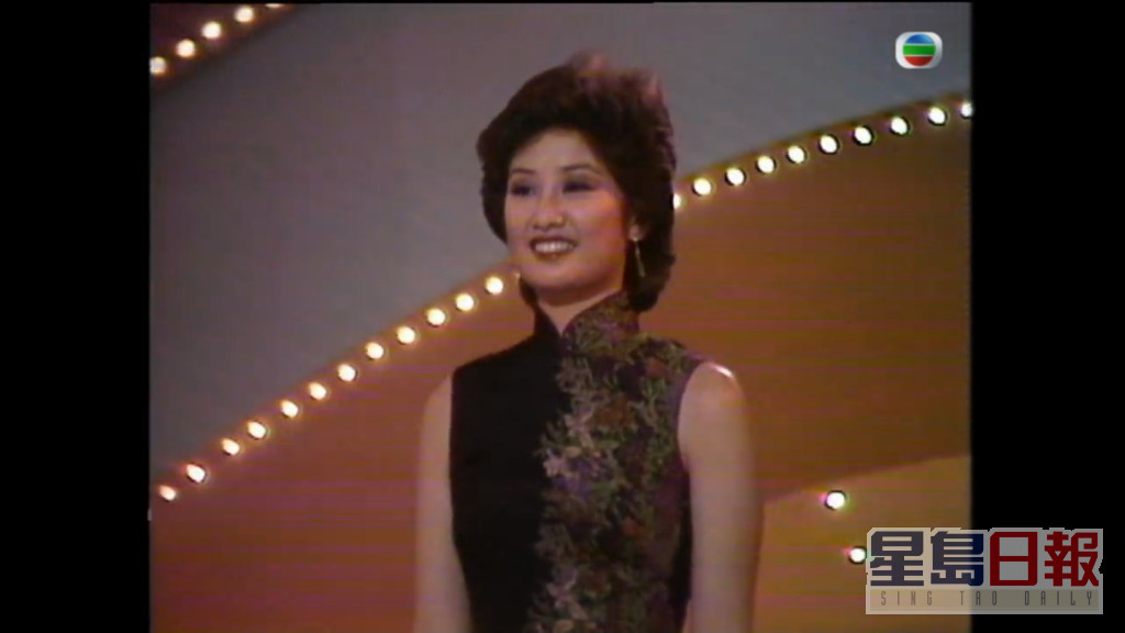 鍾慧冰是1979年香港小姐季軍。
