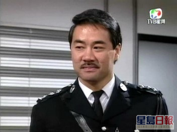 谈泉庆在TVB时期，大多数饰演警司、经理等角色。