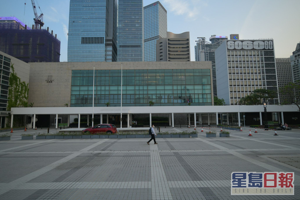 香港大會堂啟用只有60年已升格為法定古蹟。
