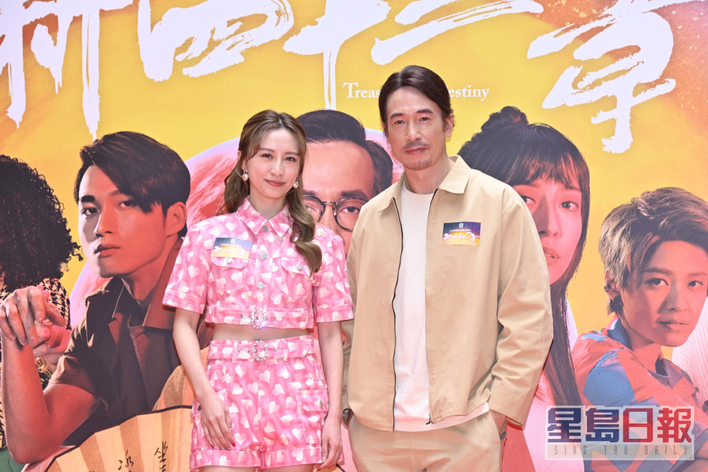 陈豪、龚嘉欣、周嘉洛等今日（18日）到中环宣传TVB剧集《新四十二章》。