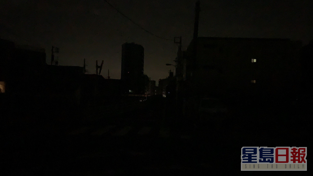 日本关东地区广泛地区停电。网上图片