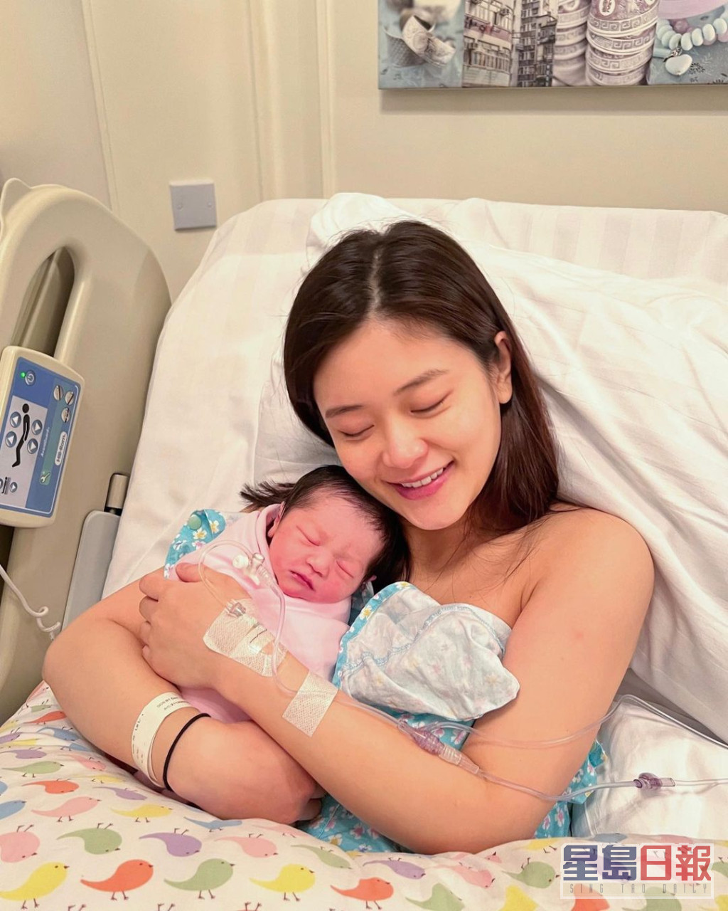 A.Lin在Boxing Day誕下女兒。