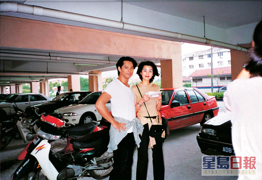 1997年莫少聰與洪欣拍拖，3年後性格不合分手，2000年洪欣為他未婚誕下兒子鎬濂。