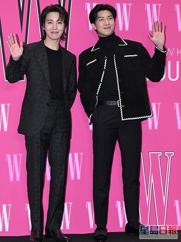 昨日，94 LINE隊友RM及J-HOPE齊出席時尚雜誌《W Korea》舉行的「第17屆關注乳癌活動」。