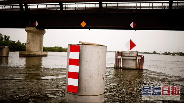 天氣乾旱下，意大利有河流水量跌至低位。路透社圖片