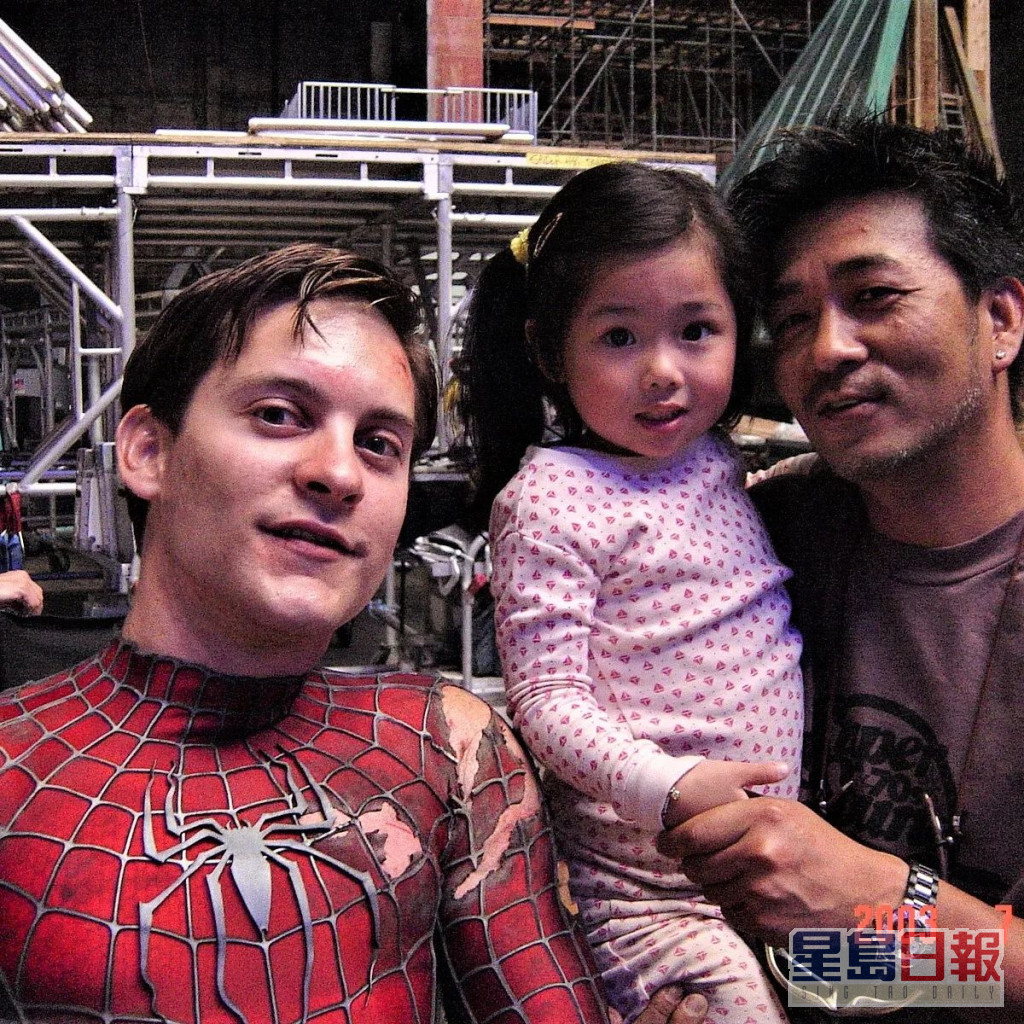 林沚羿父親林迪安亦大有來頭，是知名動作指導，林沚羿3歲時更曾跟爸爸到荷里活開工，有幸客串演出《蜘蛛俠2》其中一個被救的小女孩。