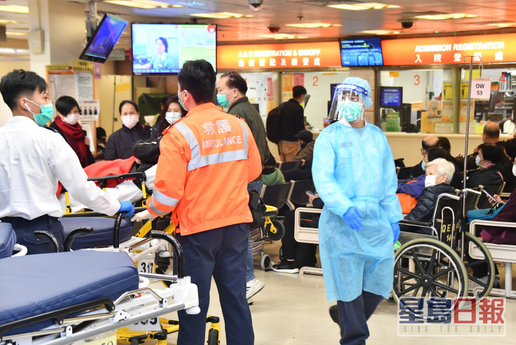每年冬季流感高峰期间，本港公立医院都面对庞大压力。资料图片