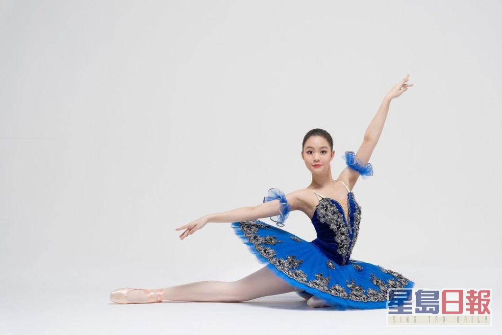 熱愛芭蕾舞的劉秀盈，不惜頻頻苦練。