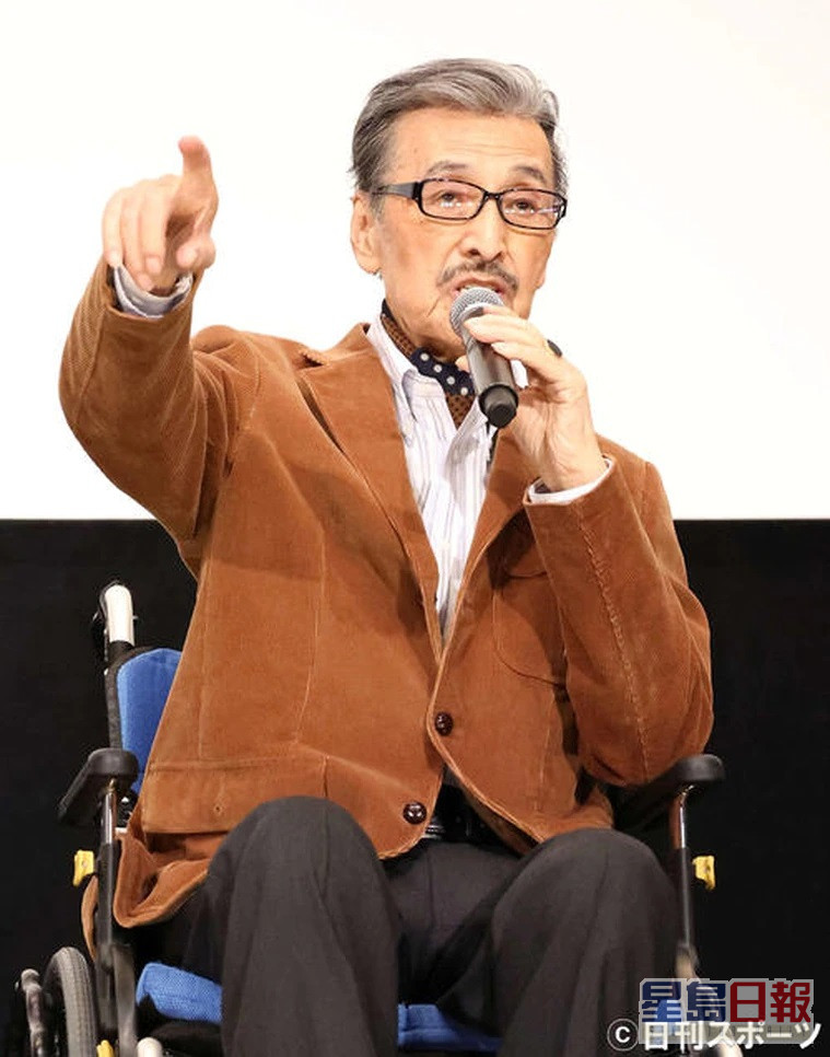 本月10日，寶田明曾坐輪椅出席電影宣傳活動。