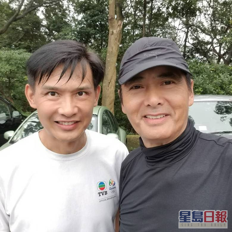 刘家聪（左）仲有去跑步，更遇过发哥。