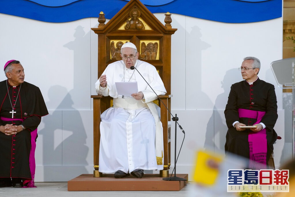 教宗主持祈祷聚会，谈及乌克兰。AP图片