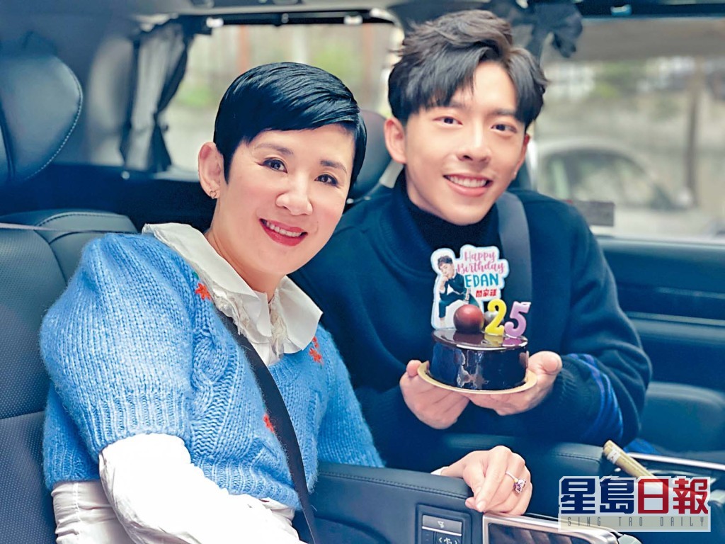 吳君如同Edan合作拍攝賀歲片《闔家辣》結緣。