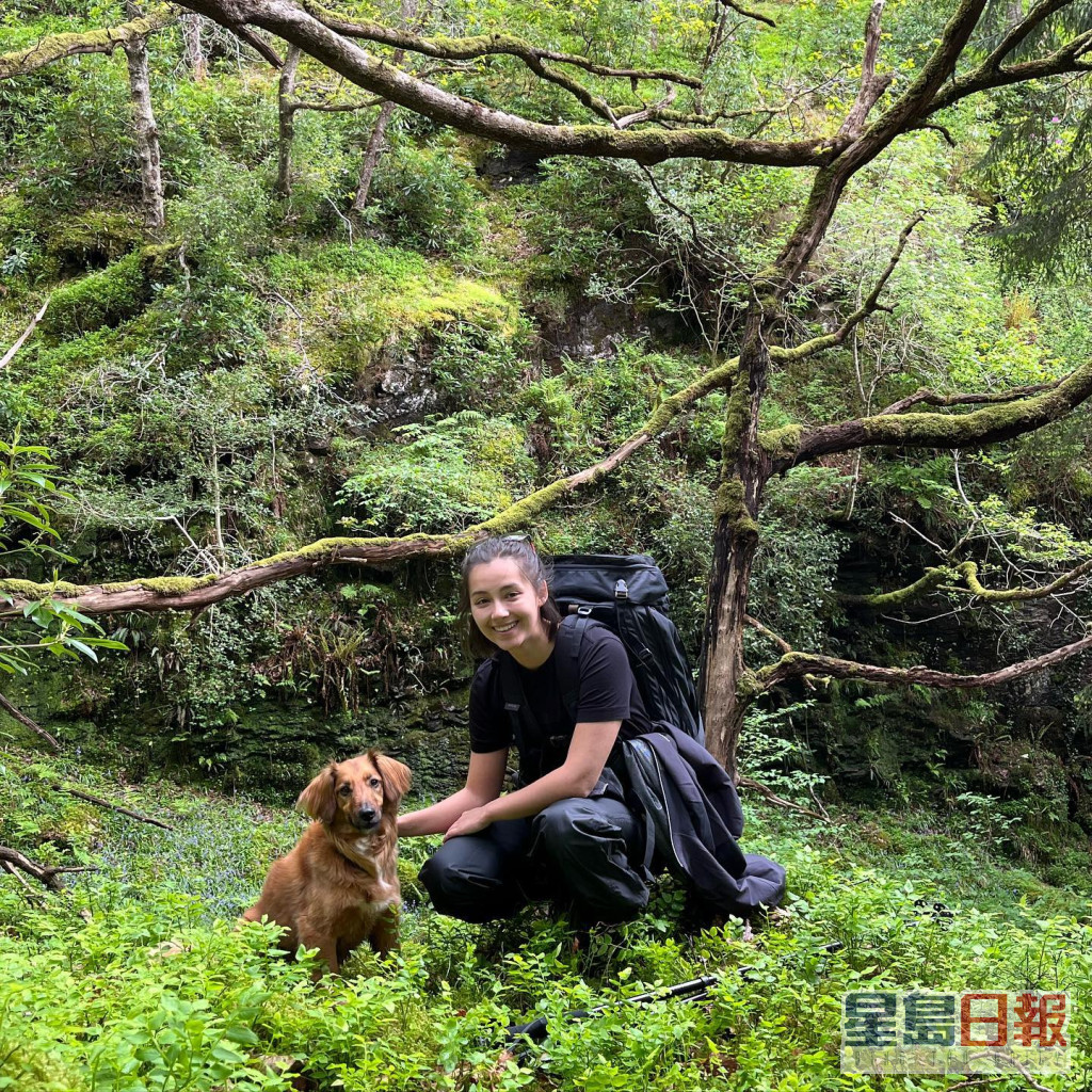 Lisa携爱犬挑战全长154公里的苏格兰西部高地步道。
