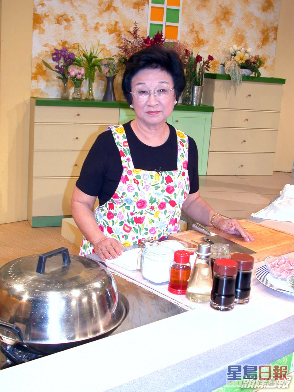 方太是著名烹飪主持。