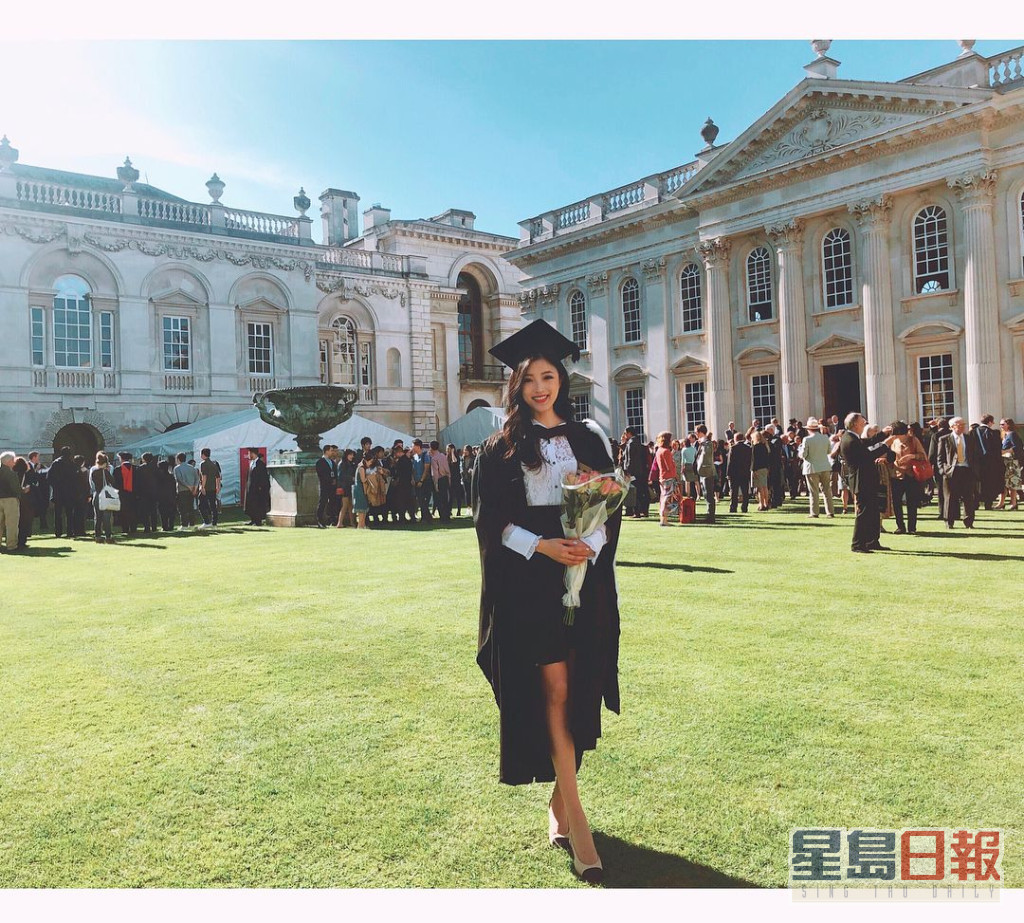 陈可欣毕业于剑桥大学。