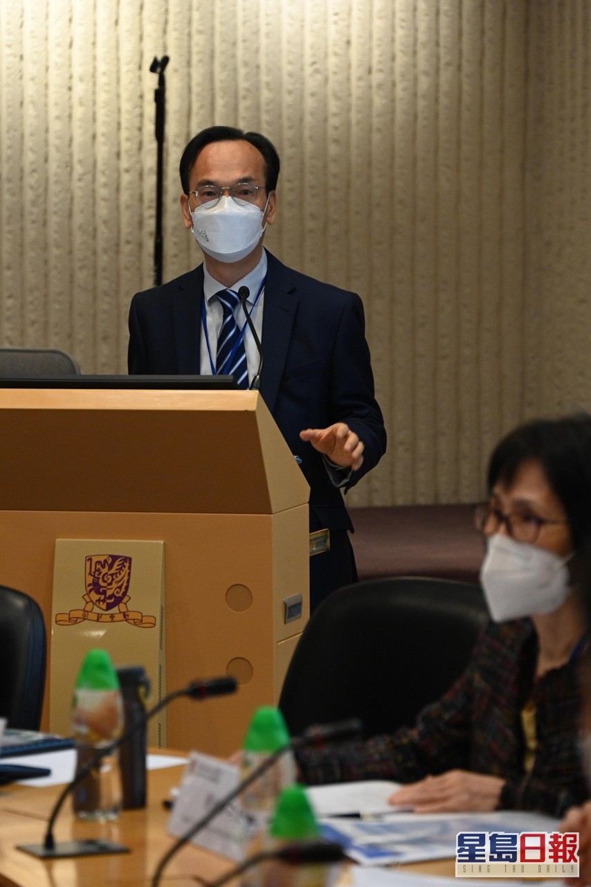 鄭宏泰指出，香港中藥產業目前面臨眾多難題。解青羽攝