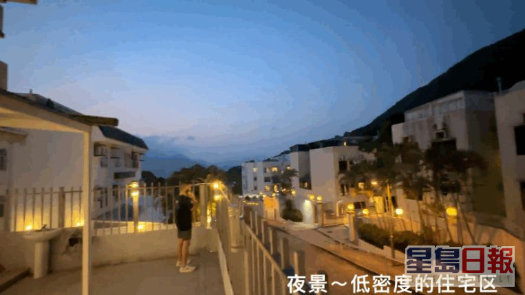 张茆的新居属于清水湾低密度住宅区。