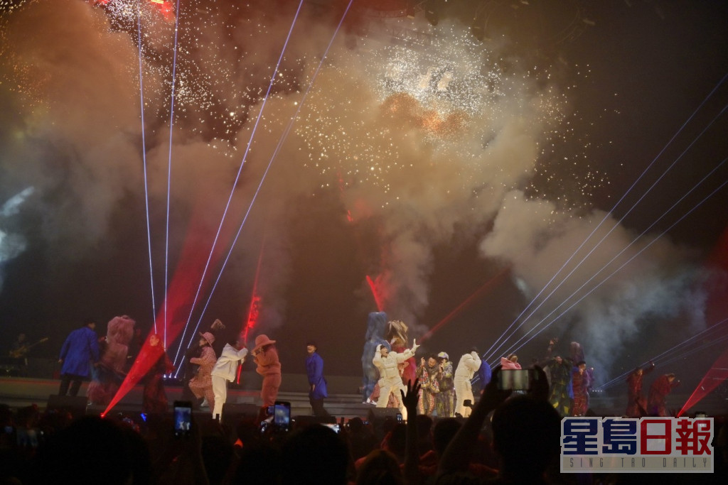 陈奕迅即将于台北小巨蛋开7场个唱。