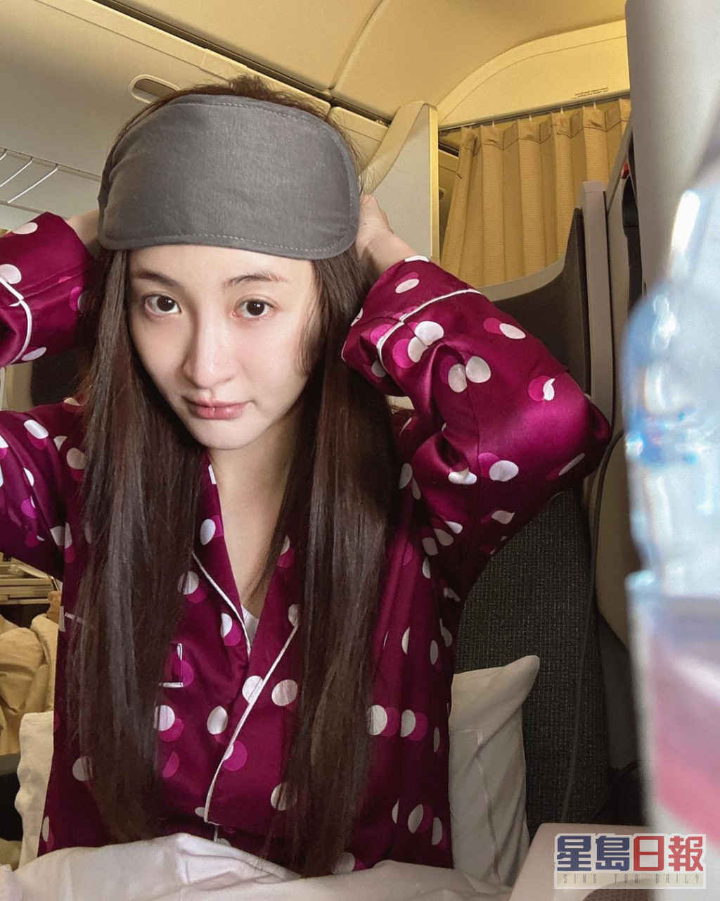 林夏薇日前出國，網民見到她的睡衣Look都大感驚訝。  ​