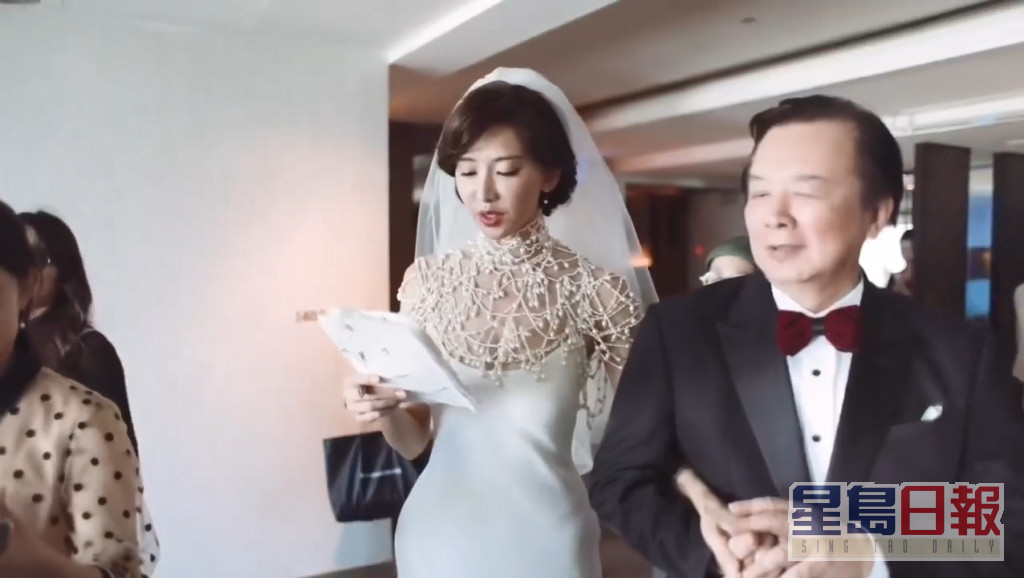 林志玲今日凌晨在fb貼出婚禮片段，慶祝結婚三周年。