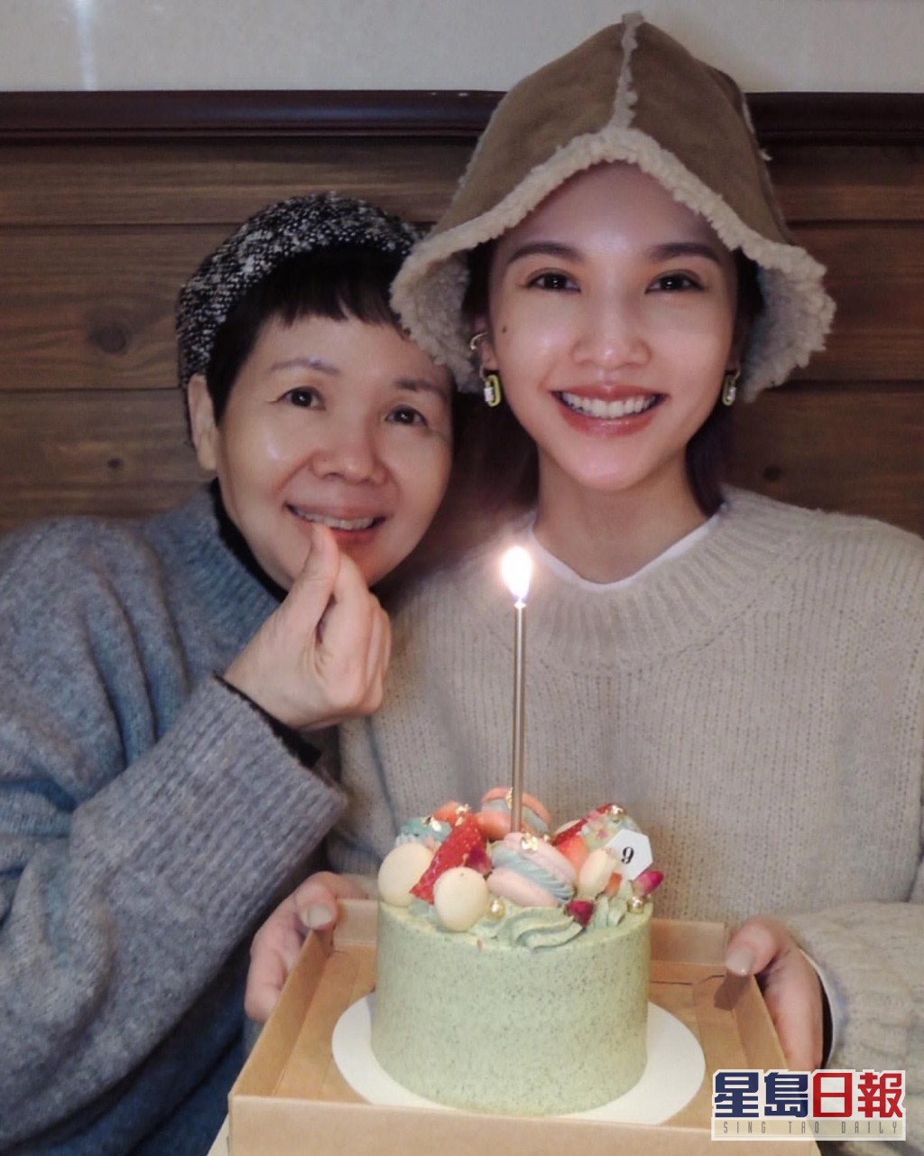 楊丞琳3月初要返內地工作，提早在2月已同媽媽一齊慶祝生日。