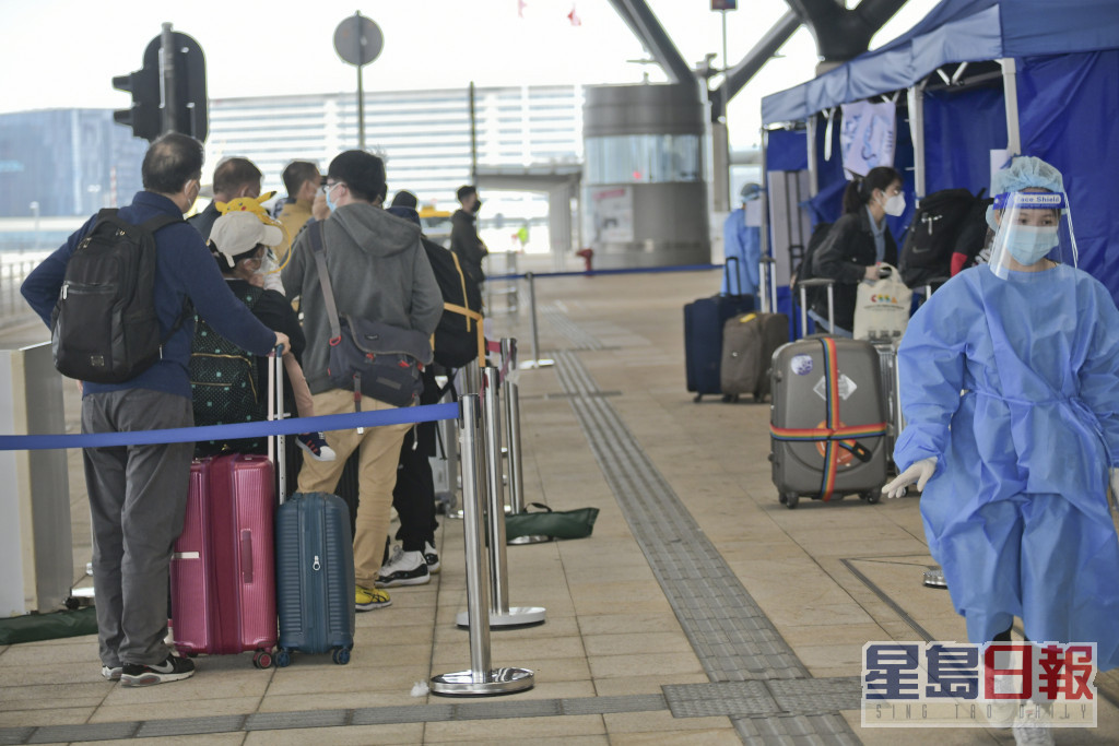 田北辰指如内地要求入境人士持有入境前48小时检测结果，本港亦需有相关要求。资料图片