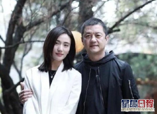 李亞鵬相隔7年再迎娶細19歲世界小姐冠軍海哈金喜,二人婚後育有一女。 