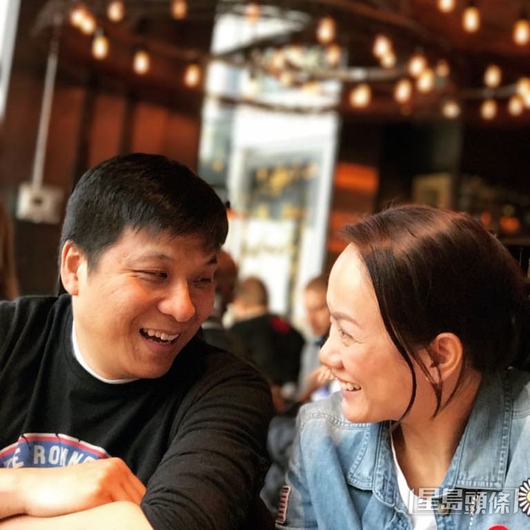 Rachel跟圈外老公已由加拿大回流返港,老公亦有追看《百》劇。