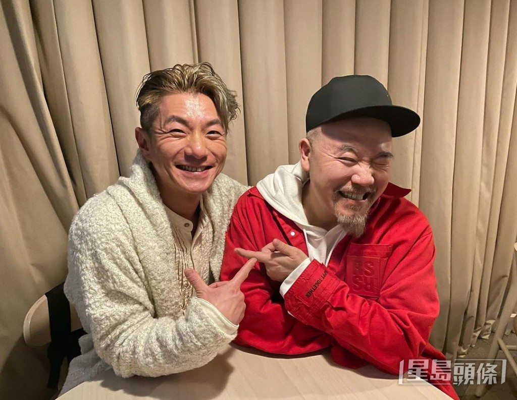 周国贤早前于英国开骚，黄伟文都有去捧场。