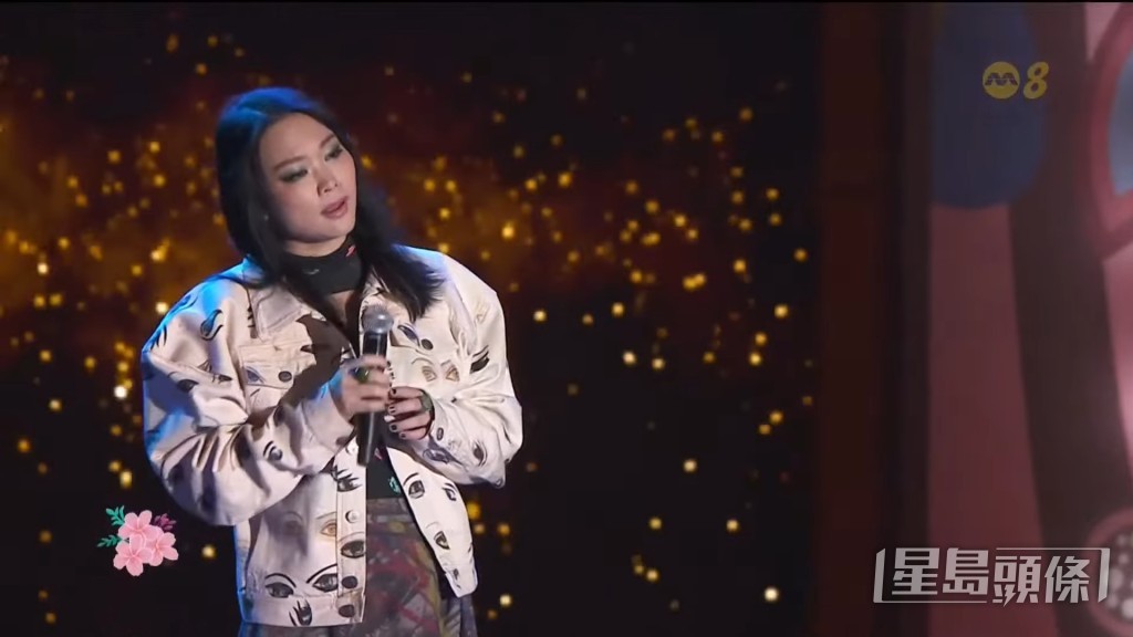 久未露面的許美靜身形發福不少。