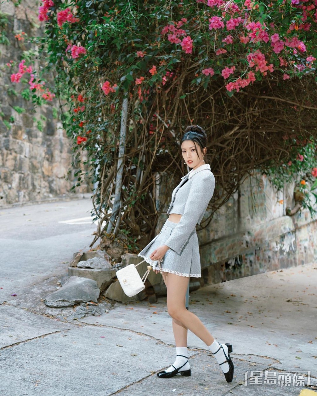 蔡思贝曾被指愈来愈富贵。