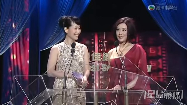 葉童與夏文汐2009年曾在金像獎頒獎典禮一同頒發「最佳編劇」,當時夏文汐更獲得「最佳衣著獎」。