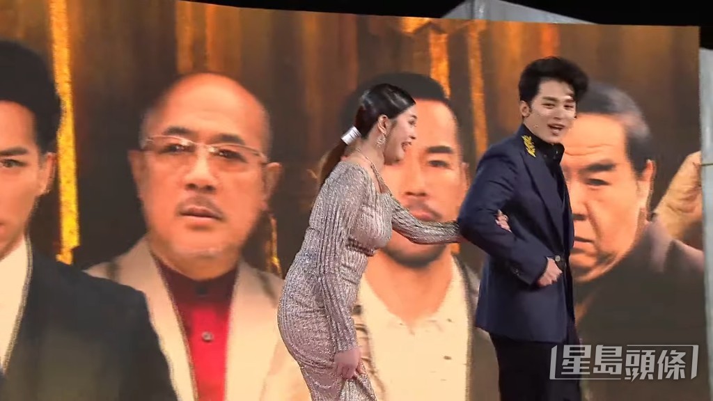 江嘉敏一彎腰,肚腩更現形。