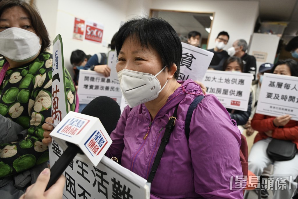 梁女士表示最希望政府放寬對長者的醫療限制。蔡建新攝