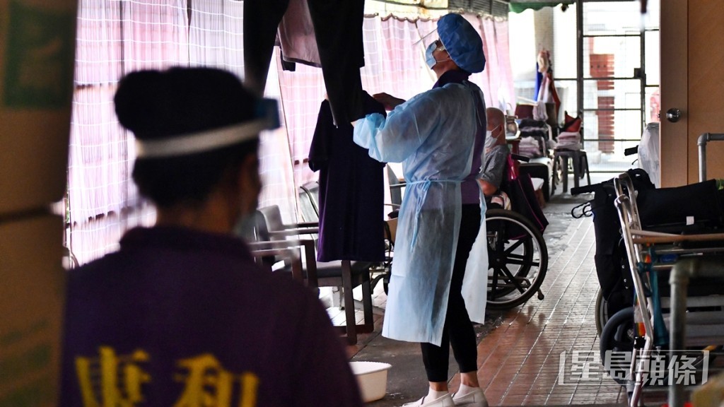 黃國指出現時私人院舍的護理員月薪比資助院舍低6,000元。資料圖片