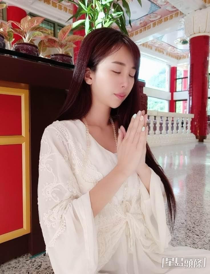 林甄馨同時也擔任「神明翻譯官」。