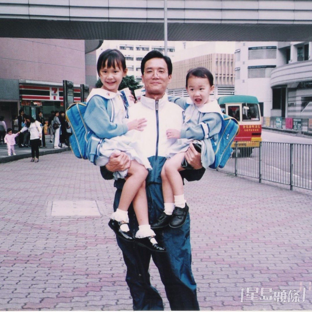 麥詩敏父親是香港電台《警訊》前節目主持，第3期無綫藝員訓練班畢業生麥振江。