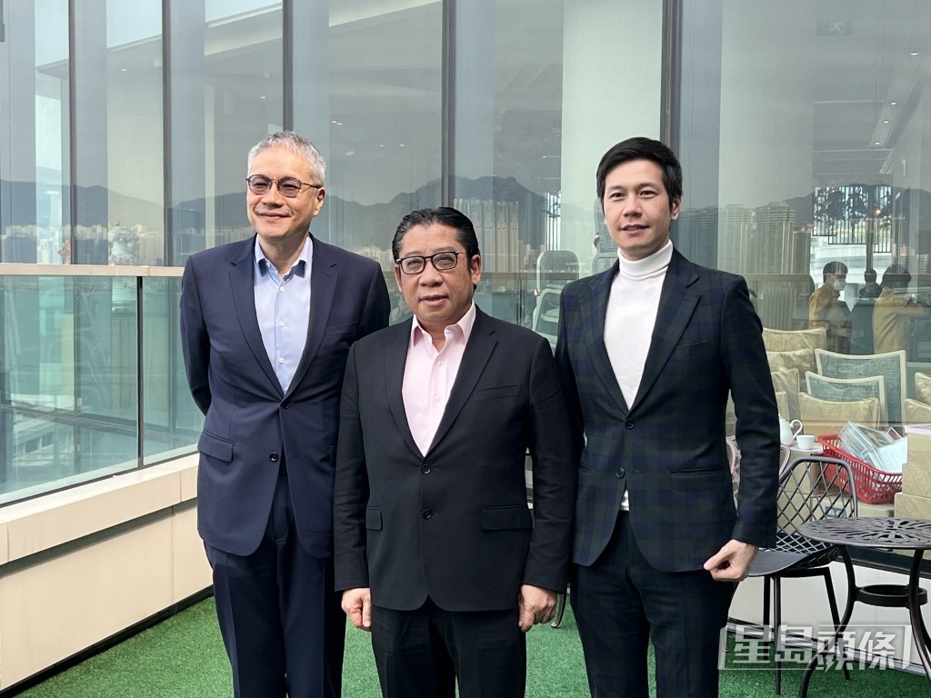 三名選委界議員今日(14日)與傳媒午宴。郭詠欣攝
