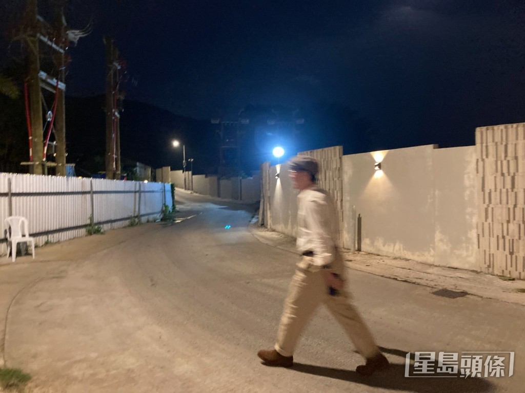 黄心颖与泥鯭今晚在元朗举行婚礼。 黄心颖与泥鯭今晚在元朗举行婚礼。