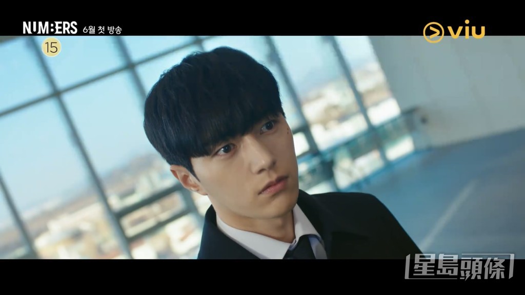 金明洙在新劇中飾演只有高中學歷的會計師張浩宇。