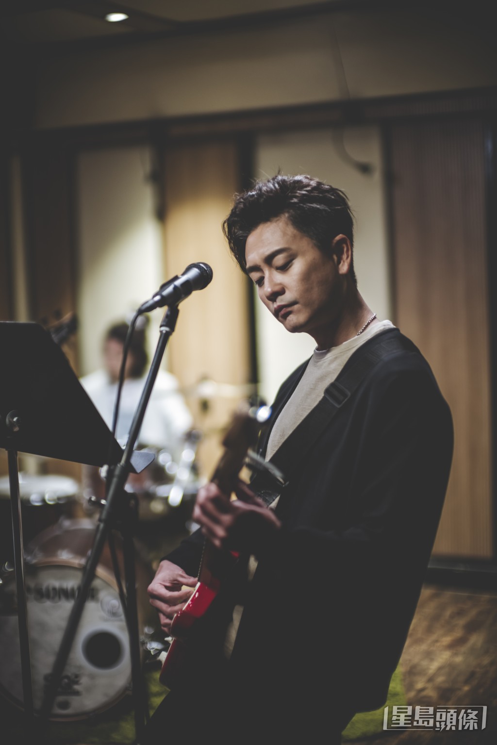 在劇中還有夾band片段。
