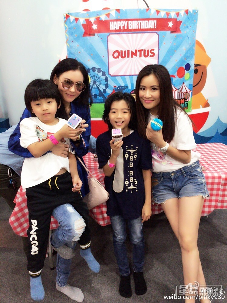 Quintus（左）6歲生日。