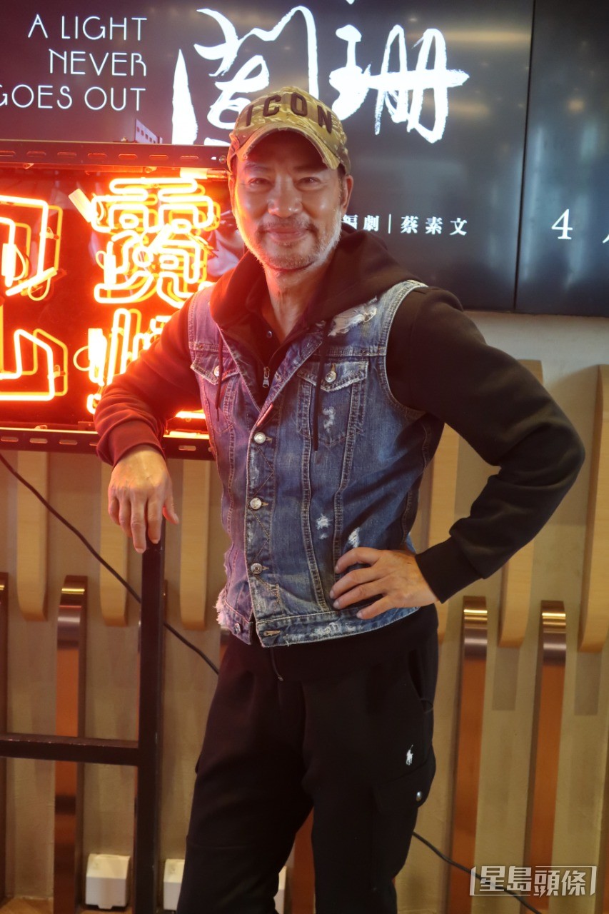 任達華與張艾嘉的《燈火欄柵》月前在港上映，可惜票房叫好不叫座。