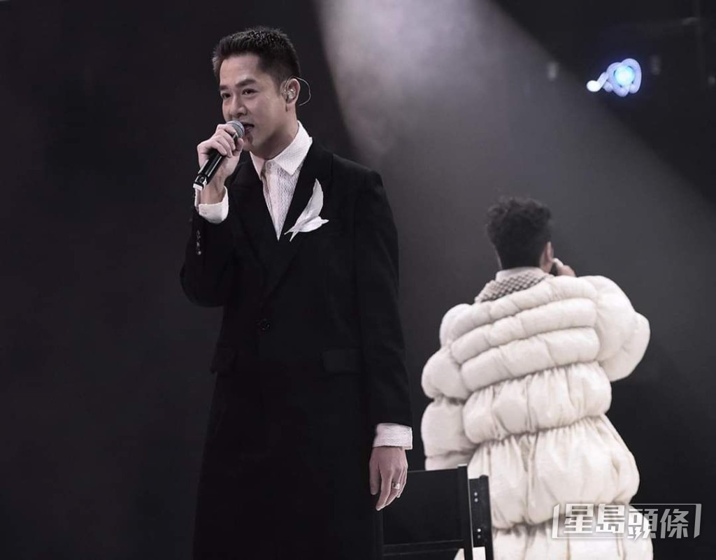 好歌之人藍奕邦都有44歳。