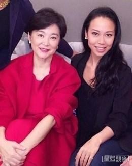 林青霞一直用同理心與大女兒邢嘉倩相處,站在對方的立場去想。