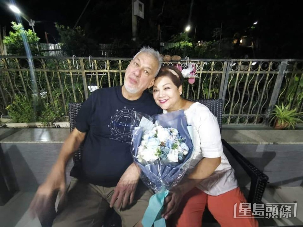 肥妈于1999年嫁第二任丈夫Rick。