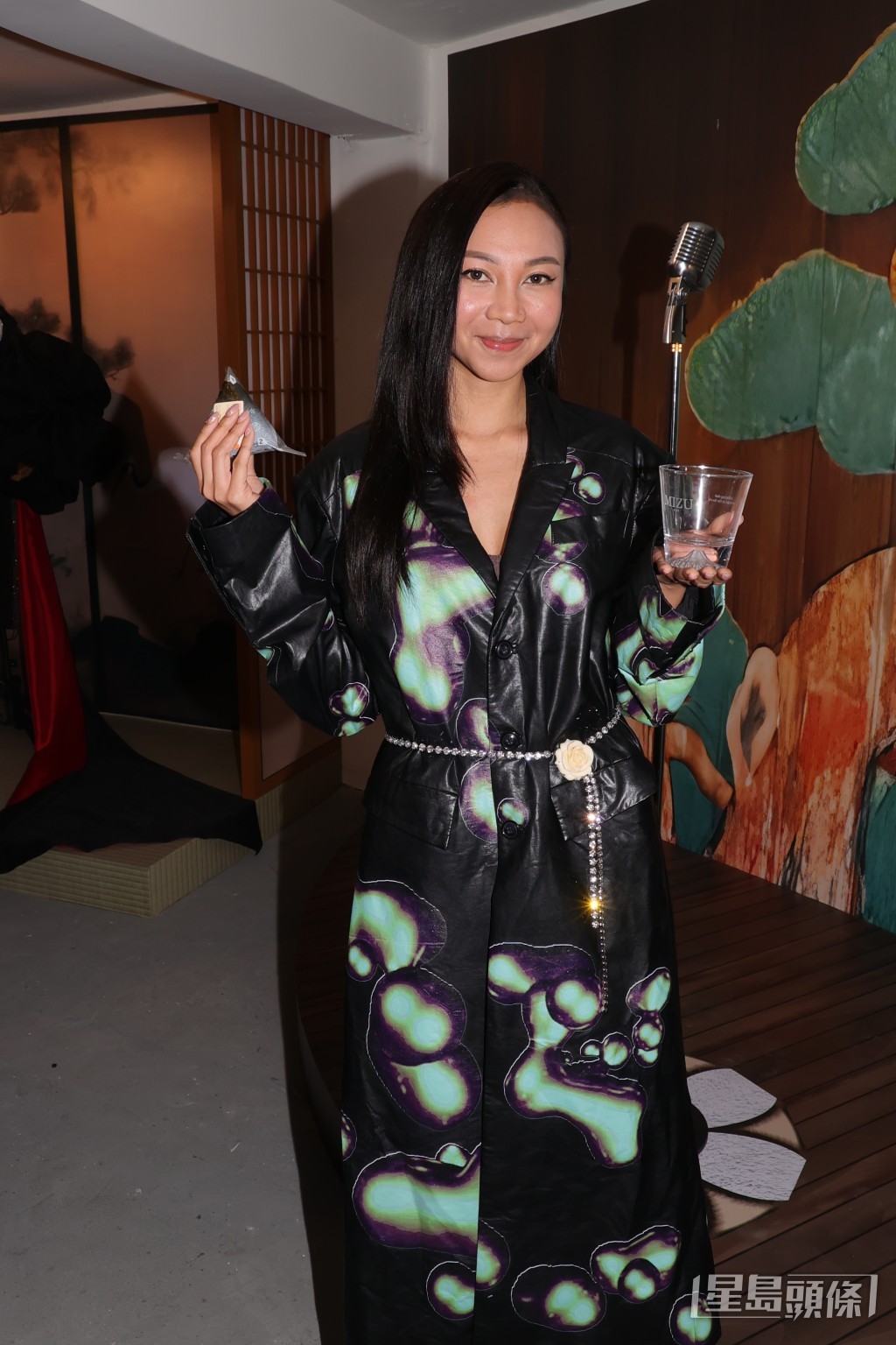 江海迦被指可以獨享環球女歌手資源。