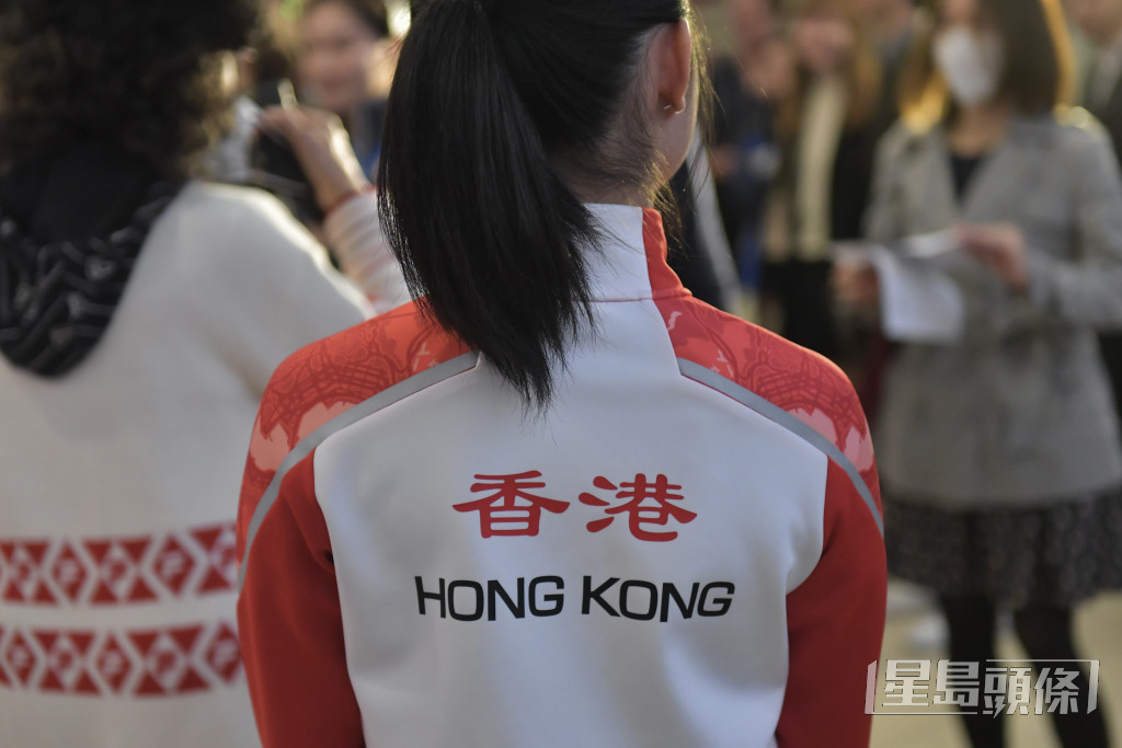 冯马洁娴形容近年不少成年运动员在国际体坛上“穿金戴银”。陈极彰摄